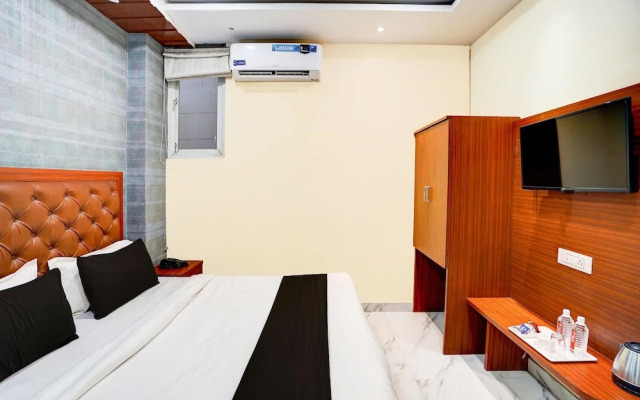 Cozy Stays Near Vishwanath Temple