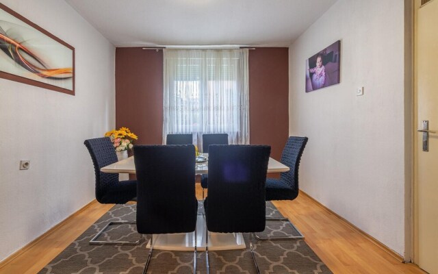 Amazing Apartment in Zadar With 2 Bedrooms and Wifi