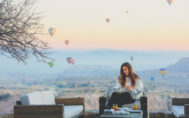 Eyes Of Cappadocia Cave Hotel