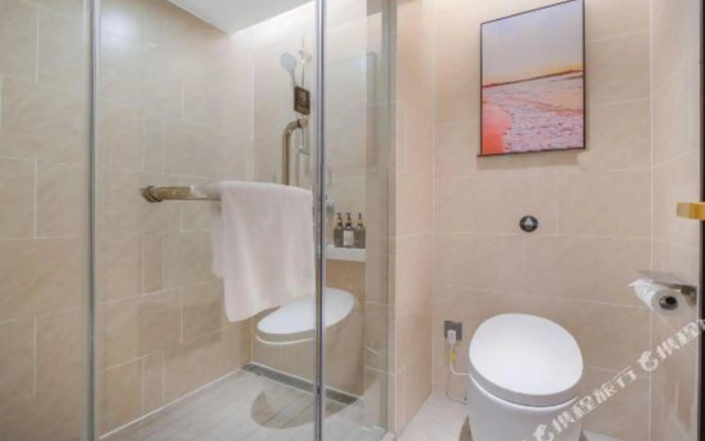 RVienna International Hotel (Fangte store, Wuhu government center) – Bathroom – Wuhu