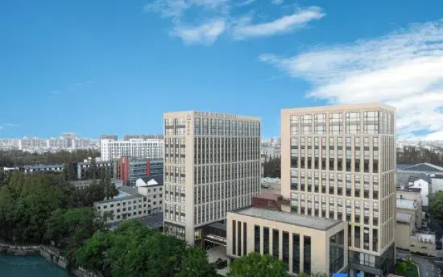 Atour Hotel East Zhongshan Road, Songjiang, Shanghai