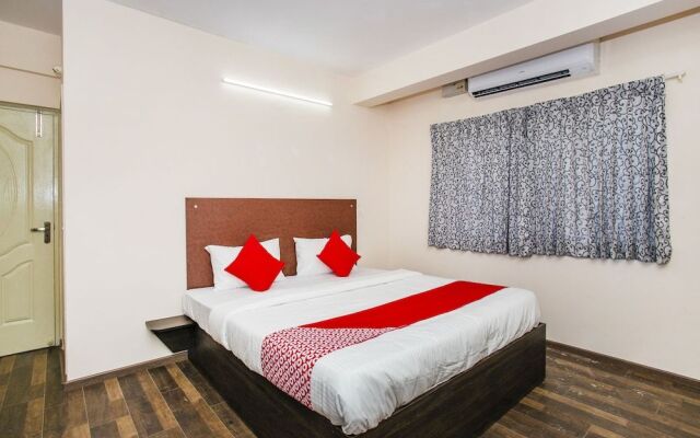 OYO 17247 Resside 11