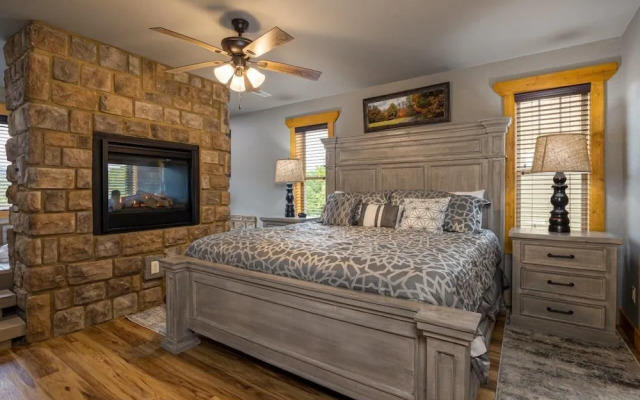 Tri Star Lodge