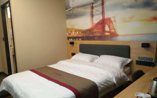Thank Inn Hotel He'nan Zhengzhou Xinzheng City North China Road Xuanyuan Lake – Guest Rooms – Zhengzhou