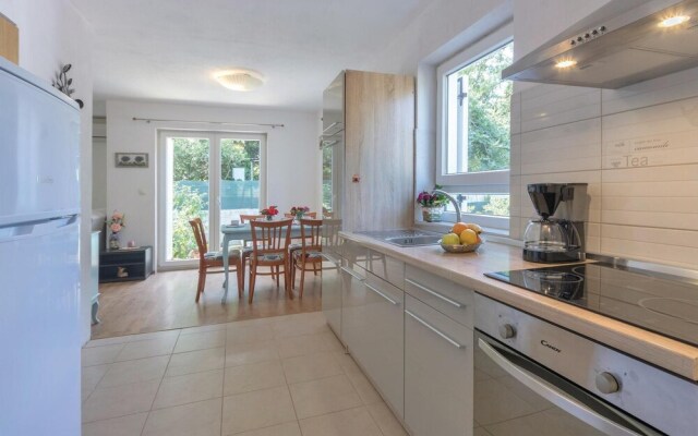 Stunning Home in Betiga With Wifi and 2 Bedrooms