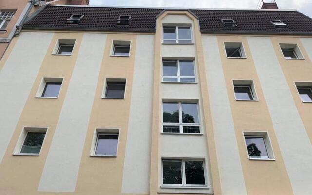 TOP LAGE 2 Zimmerwohnung mit Balkon und bester Aussicht in OG 2 links