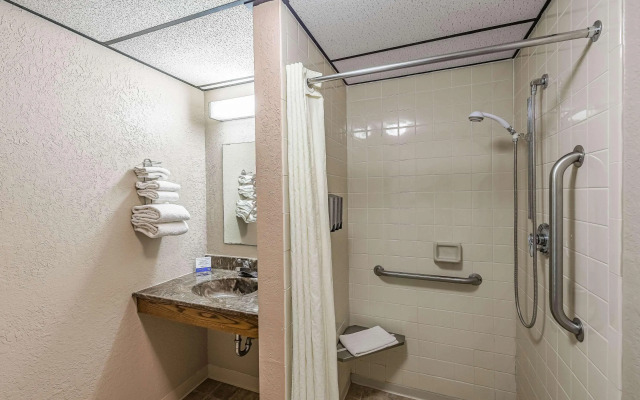 Rodeway Inn Saint Joseph