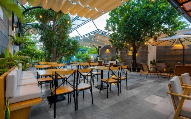 Le Cap Hotel & Apartment