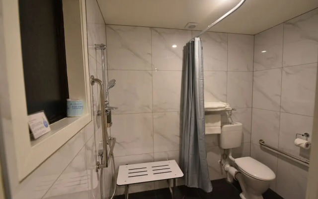 Regal Residency