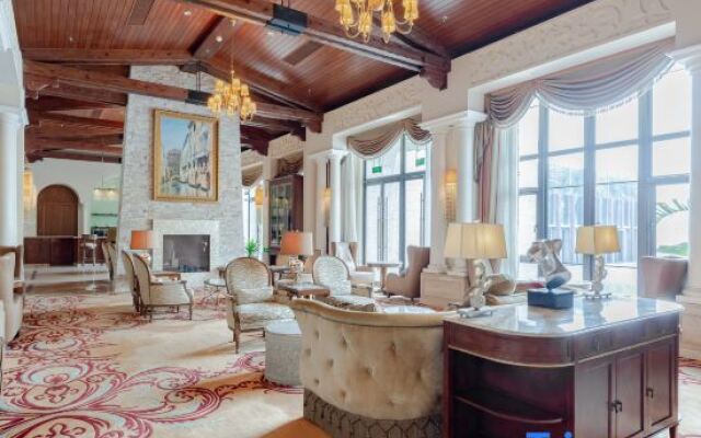 Zhangzhou Palm Beach Hotel