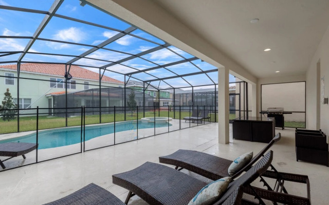 Broad Oak Villa Solterra 3