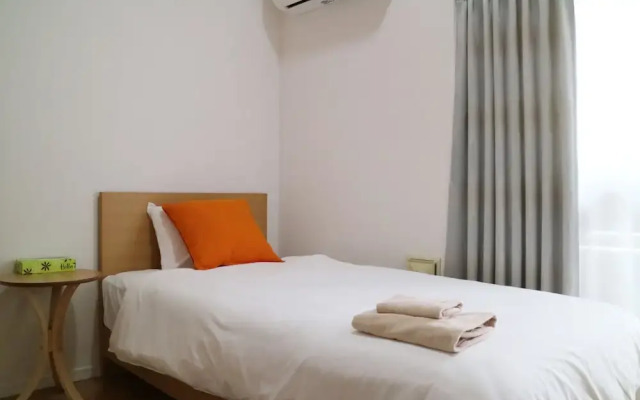 Ocean Partners Rebanga Namba Apartment