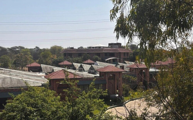 Swapanlok Farms And Resorts