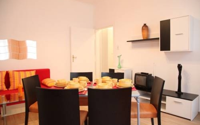 Raisa Apartments Randhartingergasse 12