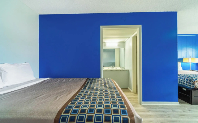 Lamplighter Inn By OYO Independence