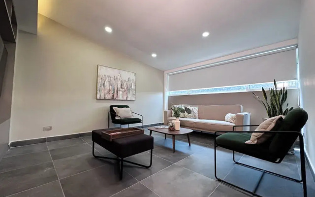 Amplio apt en poblado by Hoost APT 701