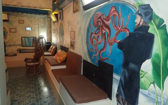 Captain Nemo Guesthouse