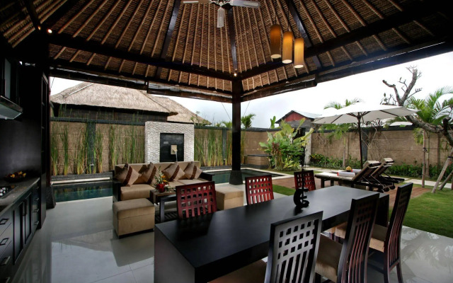Bali Rich Seminyak Villas