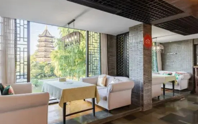 Huayi Jiankang Hotel