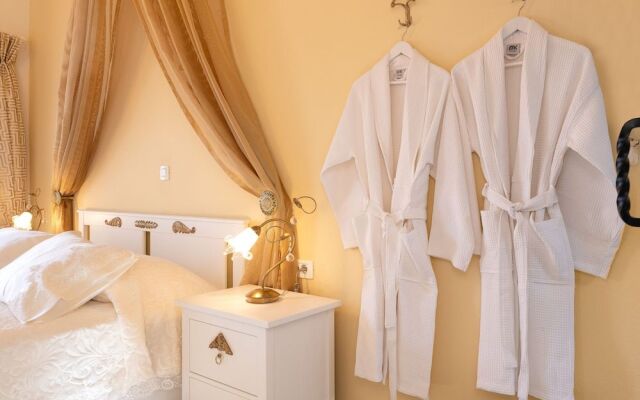 Marikas Deluxe Rooms
