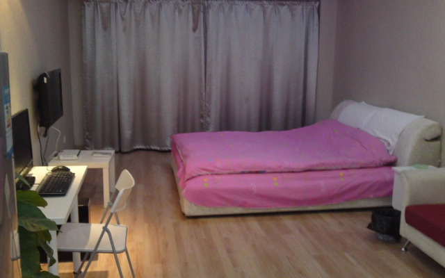 Nanjing Longlong Hotel