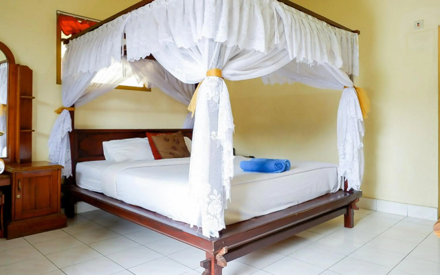 Segara Hotel and Restaurant