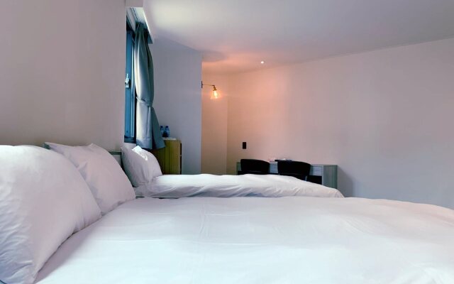 Raise Hotel Taichung