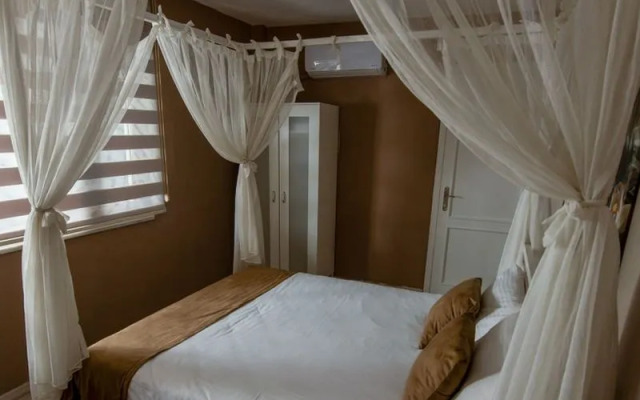 Beyaz Ev Butik Otel Masukiye
