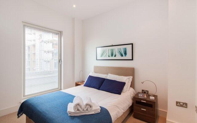 Docklands Delux Apartment