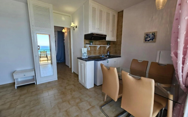 Glyfada Apartment A5 119