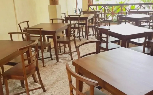 Rattehi Inn at Rakeedhoo