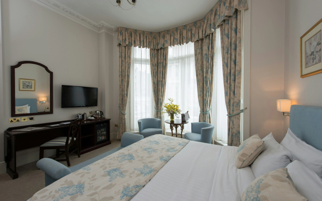 Park International Hotel