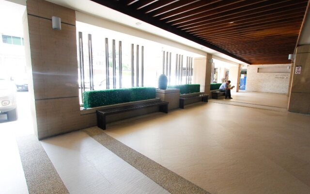 Krongthong Mansion & Hotel