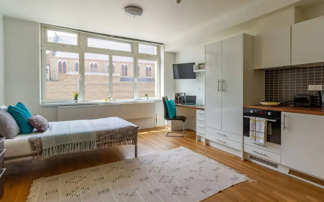 Lovely Studios North Kensington