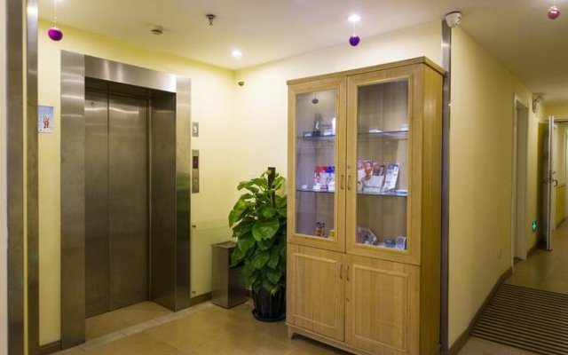 Home Inn Nanjing Jiangning Shangyuan Street Wanda Plaza