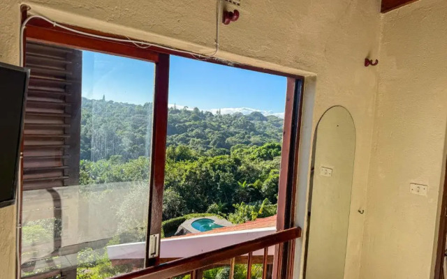 Palmgrove Lodge