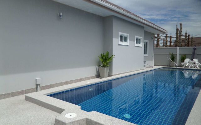 Siam Court
