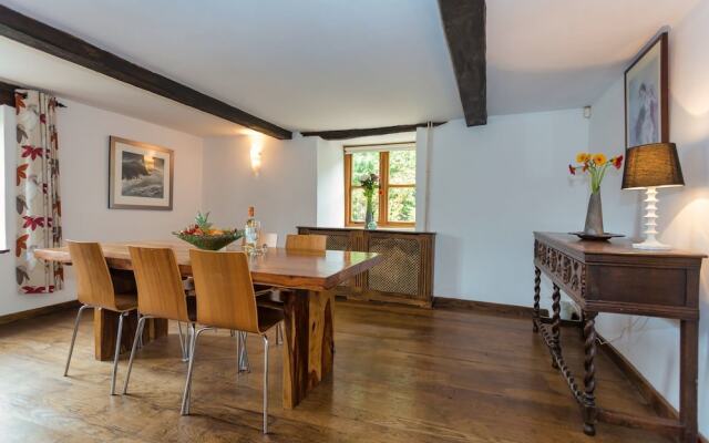 Prixford Barton 6 Bedrooms