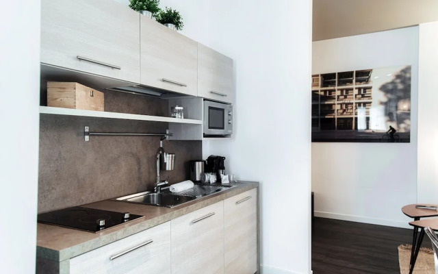 MyHomeInComo - Art Design Suites