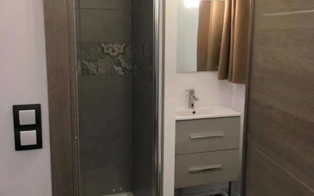 Les Mouettes, a Moins de 50 Metres de la Plage