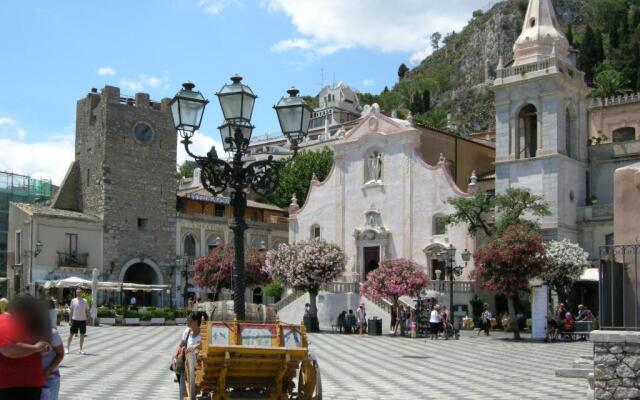 Largo Cannizzaro Apartments