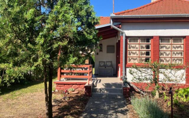 Karneol Apartman