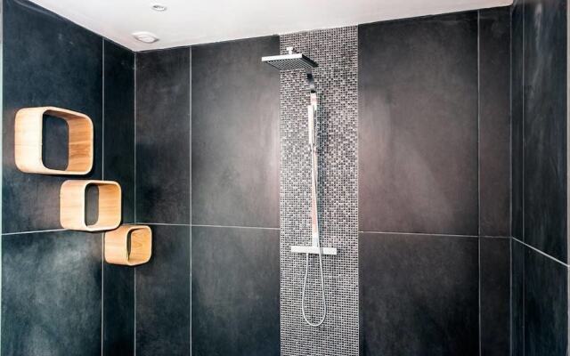 La Parenthèse Enchantée