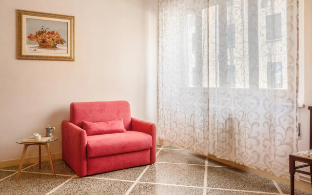 Keith Haring Cozy Apartment