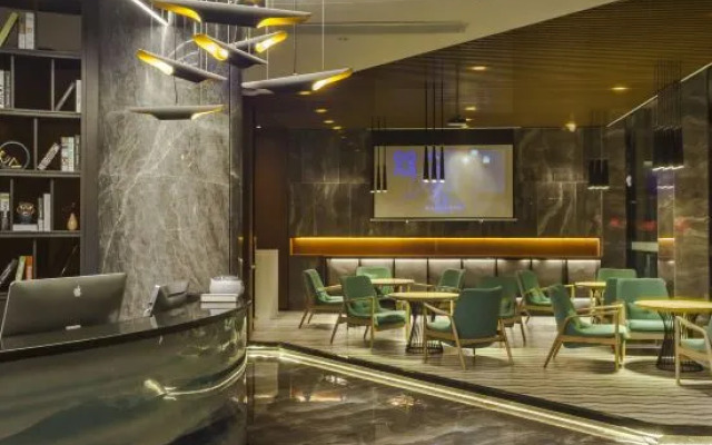 Parfik 3D Film Hotel (Wenling Zeguo Passenger Transport Center)