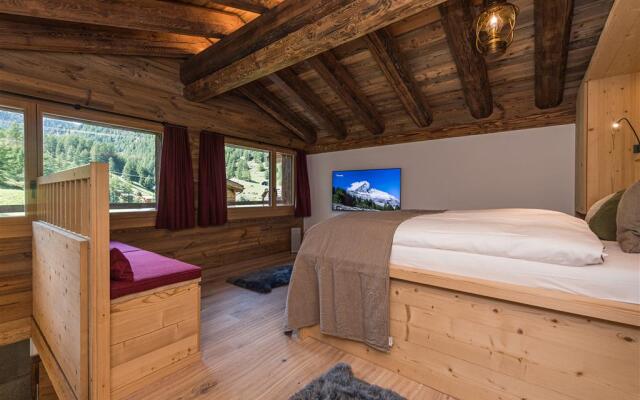 Apartment in Chalet Pizzo Fiamma