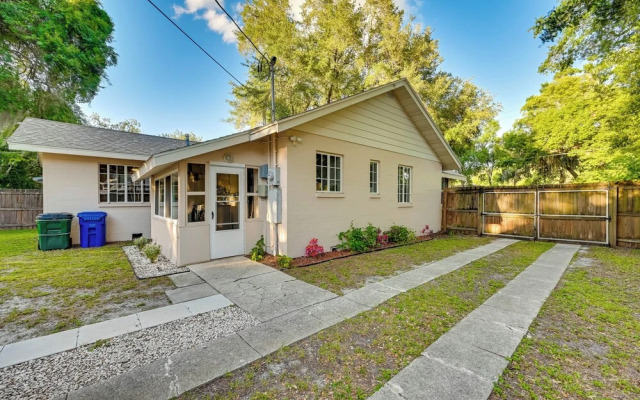 Winter Haven Abode Near Lakes & Attractions