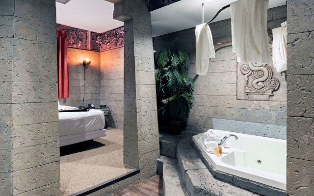 Chateau Avalon Hotel & Spa