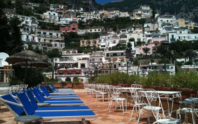 Posa Posa Hotel