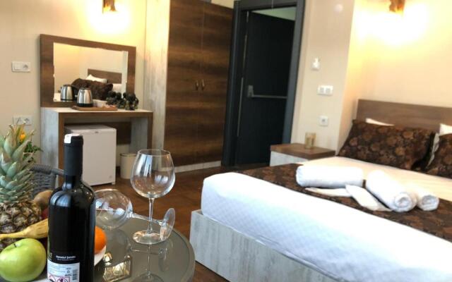 Trend Çeşmealtı Hotel & Lounge